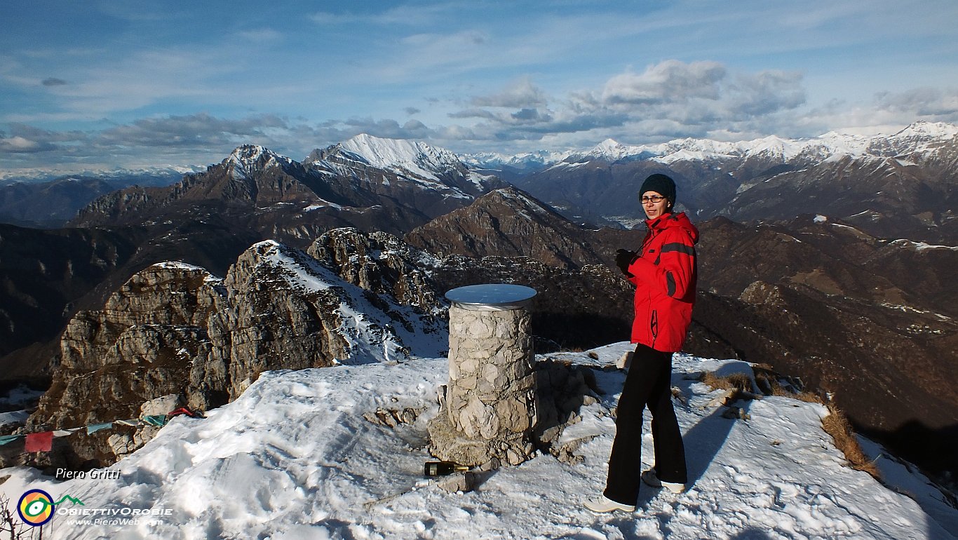 66 vista verso le creste, le Grigne, il Legnone, ....JPG